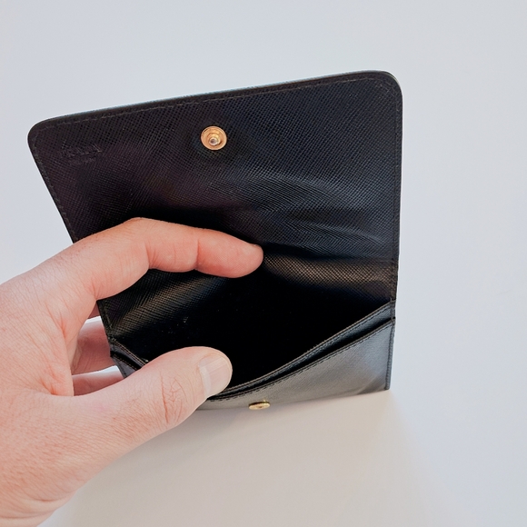 PRADA Saffiano Card Holder Wallet Gold Hardware Logo. - Picture 10 of 14